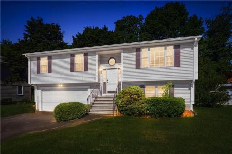 199 Winthrop Street, Woonsocket, Rhode Island 02895, USA