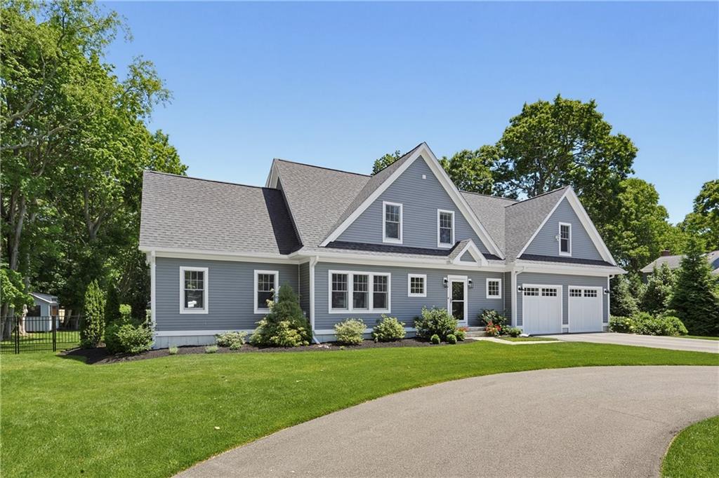 61 Martin Avenue, Barrington, Rhode Island 02806