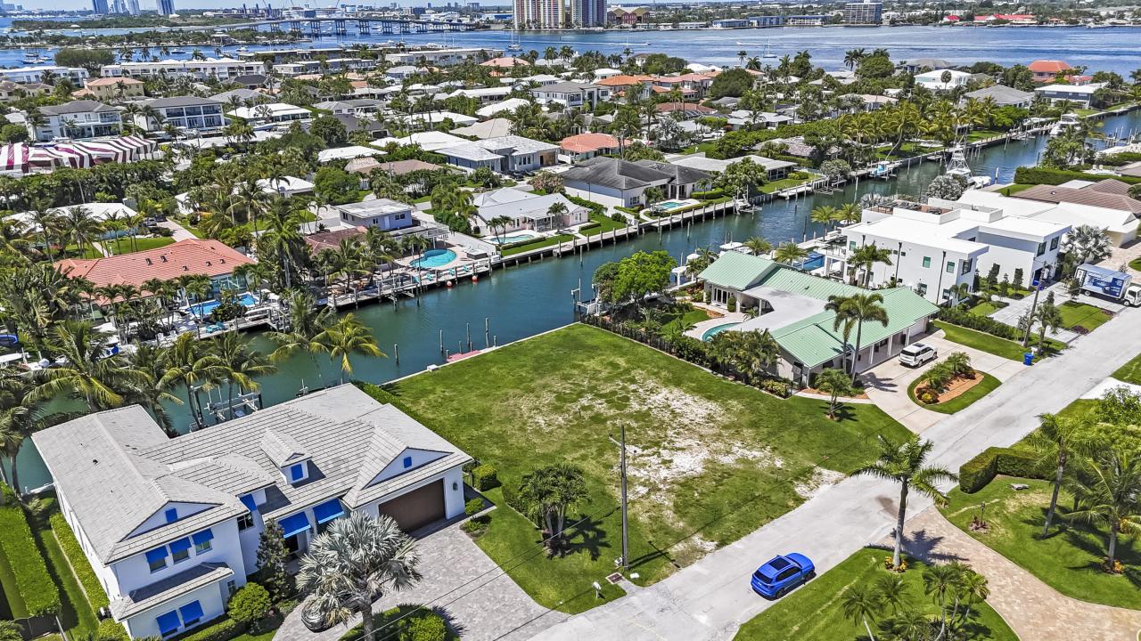 1121 Coral Way, Singer Island, Florida 33404