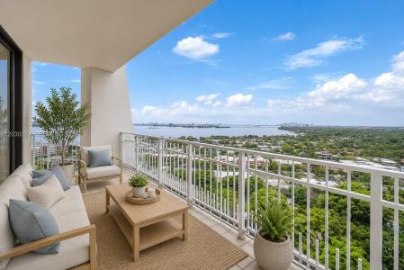 1000 Quayside Ter TS-10, Miami, Florida 33138, USA