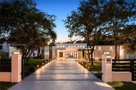 6200 SW 83 Av, Miami, Florida 33143, USA