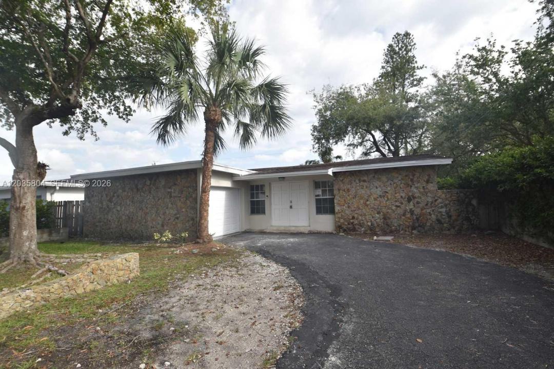 Pembroke Pines, Florida 33029, Estados Unidos