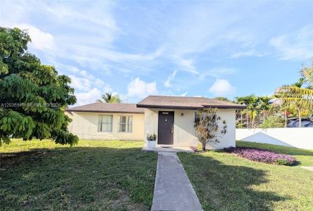 15945 SW 304th St ., Homestead, Florida 33033, USA