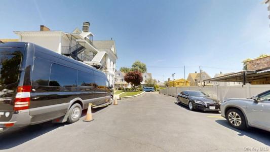 38 10th Avenue N, Mount Vernon, New York 10550, Stati Uniti