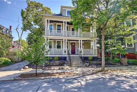 67 E Manning Street 1, Providence, Rhode Island 02906, USA