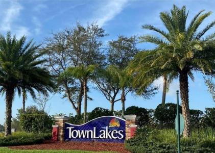 18168 Horizon View Boulevard, Lehigh Acres, Florida 33972