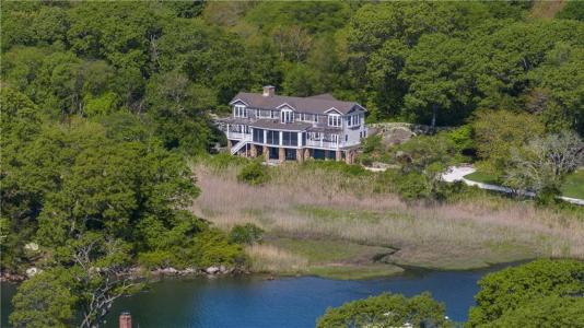 137 Cove Point East Road, Charlestown, Rhode Island 02813, USA