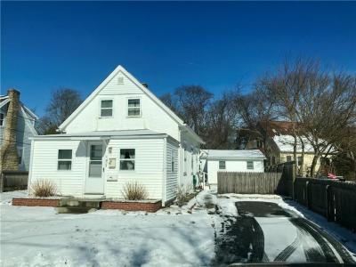 43 Eton Avenue, Warwick, רוד איילנד 02889, ארצות הברית של אמריקה