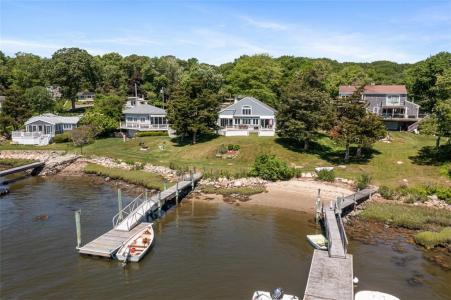 1680 Drift Road, Westport, Massachusetts 02790, USA
