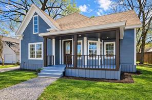 415 7th Street, Bonham, Texas 75418, USA