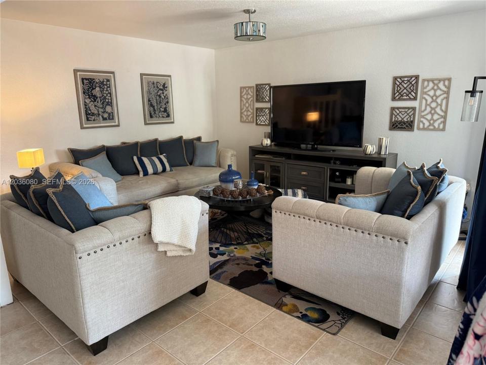 11332 SW 133rd Ct 56-2, Miami, Floride 33186, États-Unis
