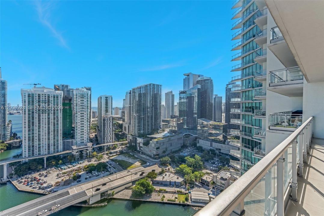 92 SW 3rd St 3611, Miami, Florida 33130, Stati Uniti