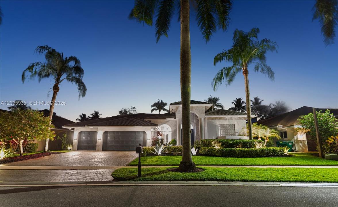11021 Redhawk St, Plantation, Florida 33324, USA