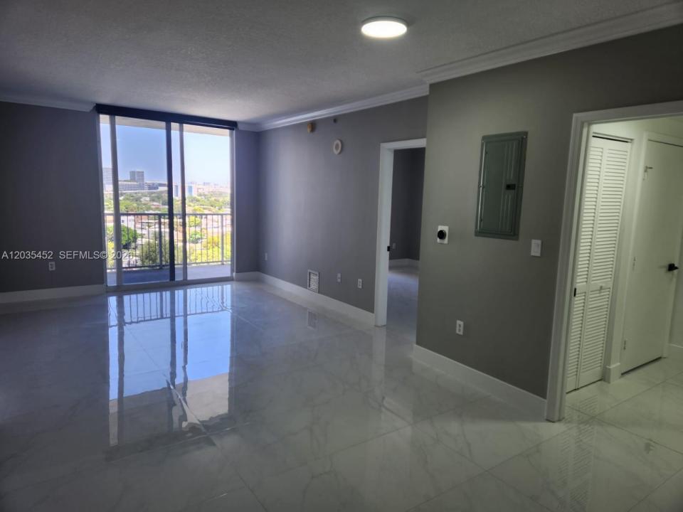 1 Glen Royal Pkwy 1006, Miami, Floride 33125, États-Unis