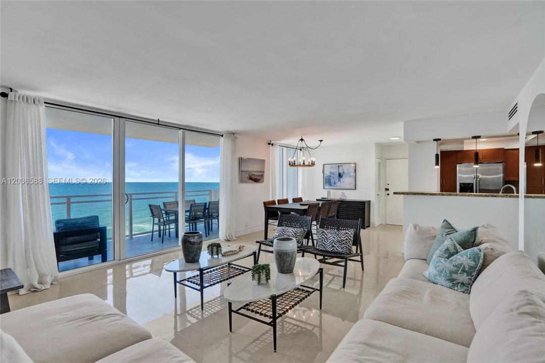 2030 S Ocean Dr 821, Hallandale Beach, Florida 33009, Stati Uniti