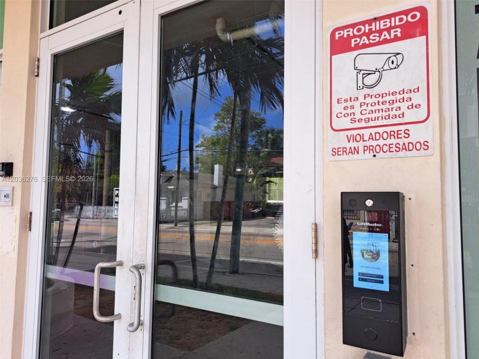 120 SW 8th Ave 703, Miami, Floride 33130, États-Unis