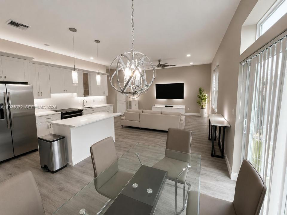 1068 NE 35th St 0, Oakland Park, Florida 33334