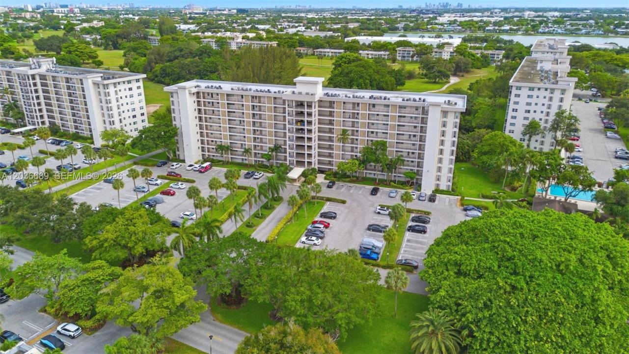 3200 N Palm Aire Dr 501, Pompano Beach, Florida 33069, Stati Uniti