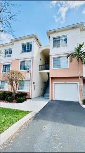 2304 E Myrtlewood Cir E 304, Palm Beach Gardens, Florida 33418, USA