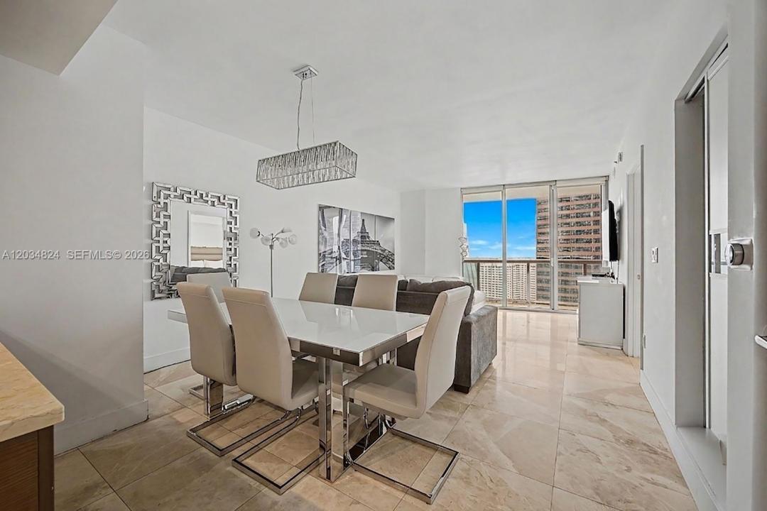 485 Brickell Ave 2009, Miami, Floride 33131, États-Unis