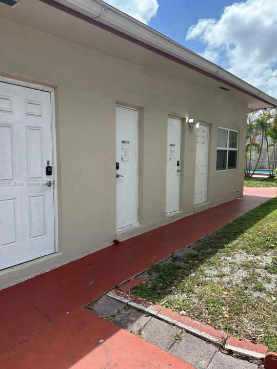 2916 Funston St 47A, Hollywood, Florida 33020, USA