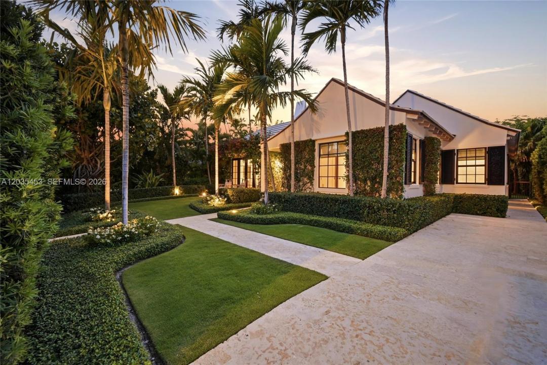 135 Chilean Ave, Palm Beach, Florida 33480