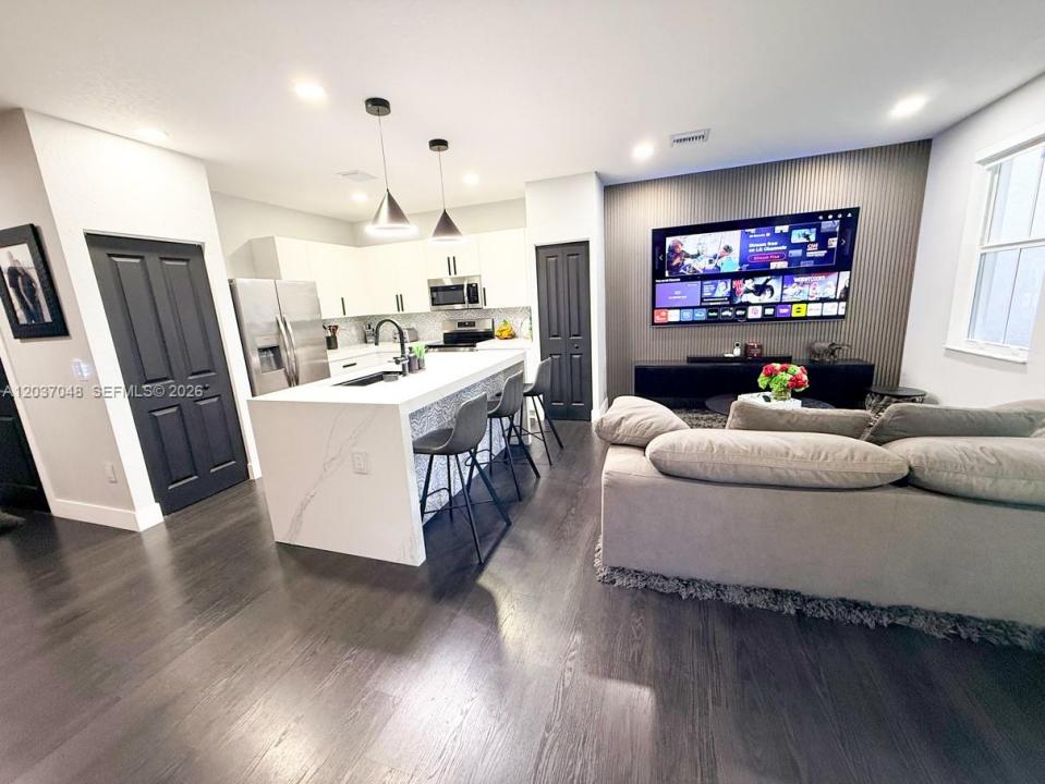 11967 NW 46th St, Coral Springs, Florida 33076