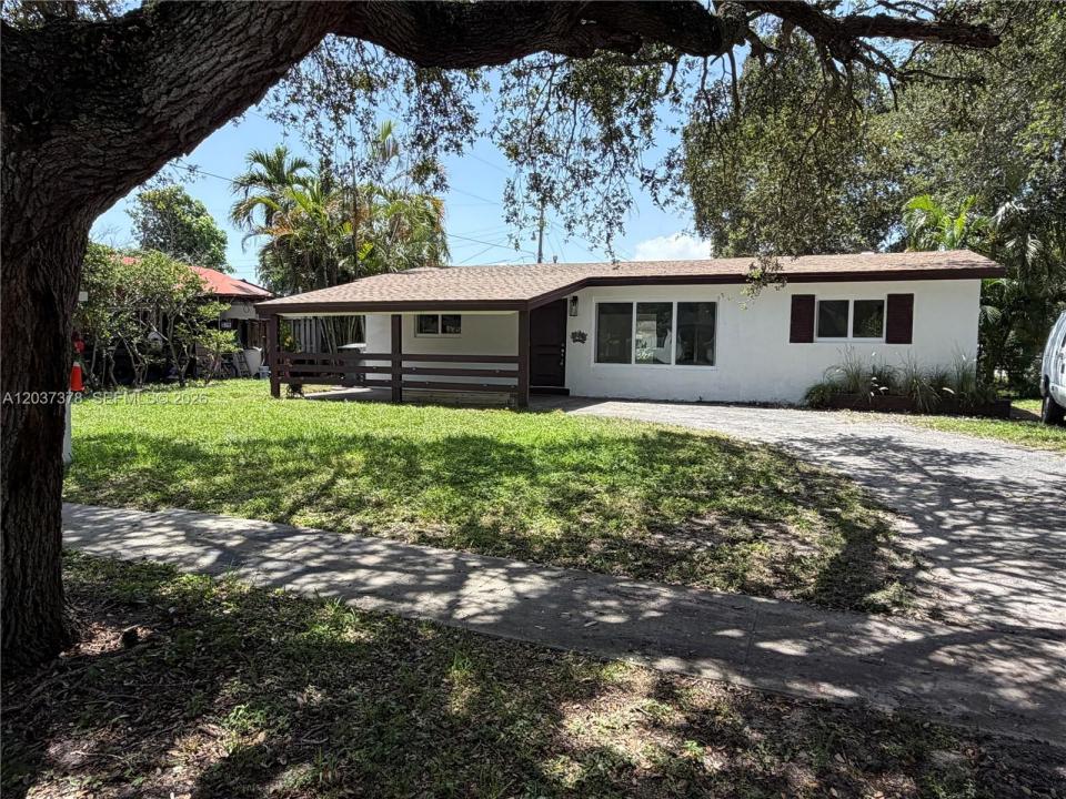 6570 Liberty St, Hollywood, Floride 33024, États-Unis