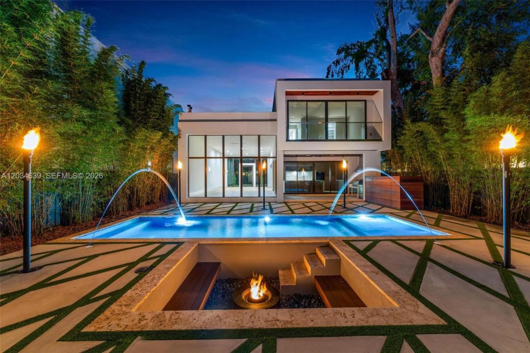 43 NW 42nd St, Miami, Florida 33127, Stati Uniti