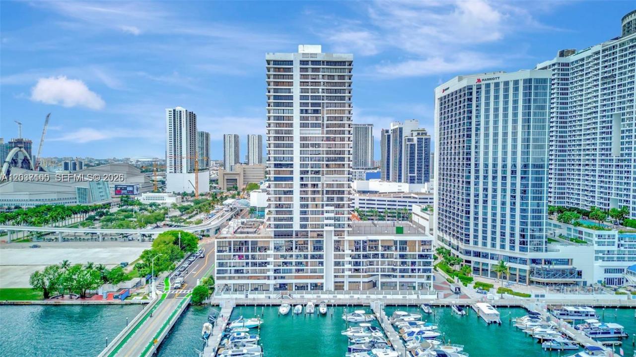 555 NE 15th St 17E, Miami, Floride 33132, États-Unis