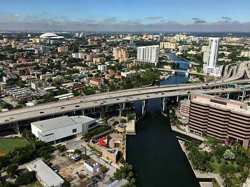 185 SW 7th St 3500, Miami, Florida 33130, Stati Uniti