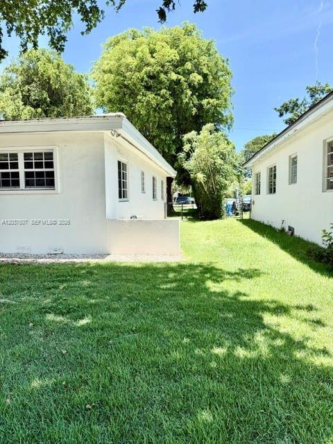 3801 Ponce De Leon Blvd 3801, Coral Gables, Florida 33134, Stati Uniti