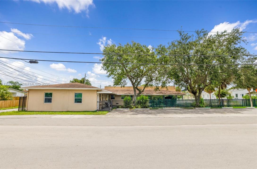 2247 Simms St, Hollywood, Floride 33020, États-Unis