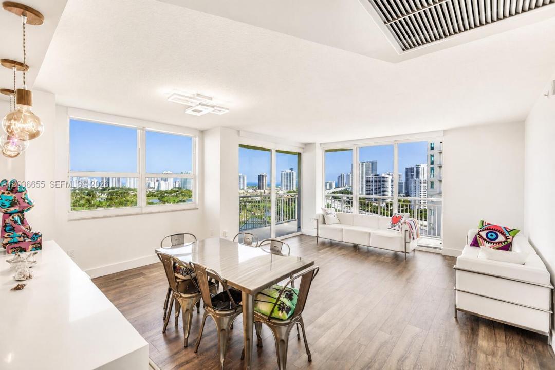 19501 W Country Club Dr 1903, Aventura, Florida 33180, Amerika Birleşik Devletleri