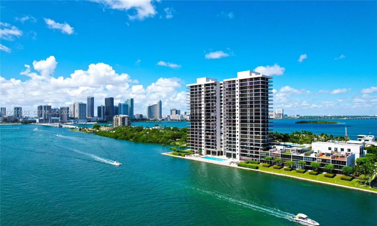 1000 Venetian Way 1902, Miami, Flórida 33139, Estados Unidos