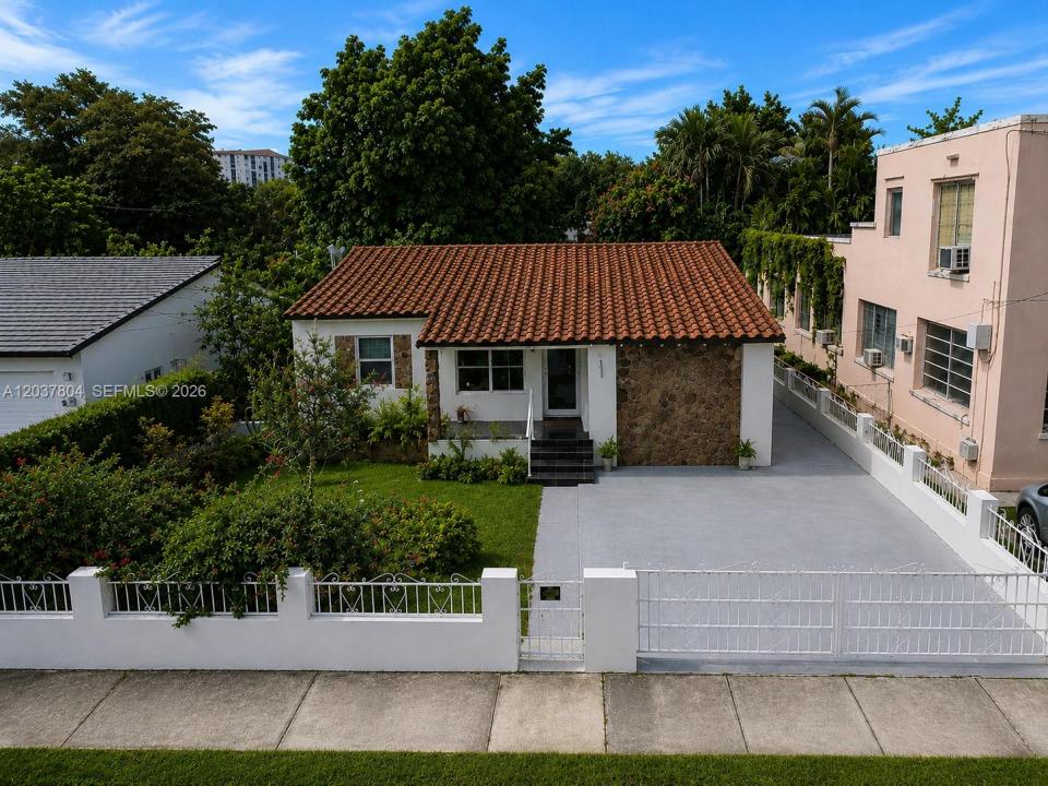 4240 SW 14th St, Miami, Florida 33134, Stati Uniti