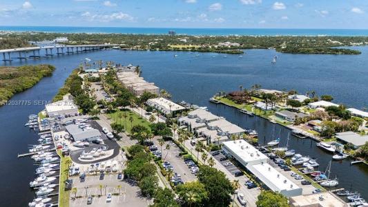 23 Royal Palm Pt B, Vero Beach, Florida 32960, Amerika Birleşik Devletleri