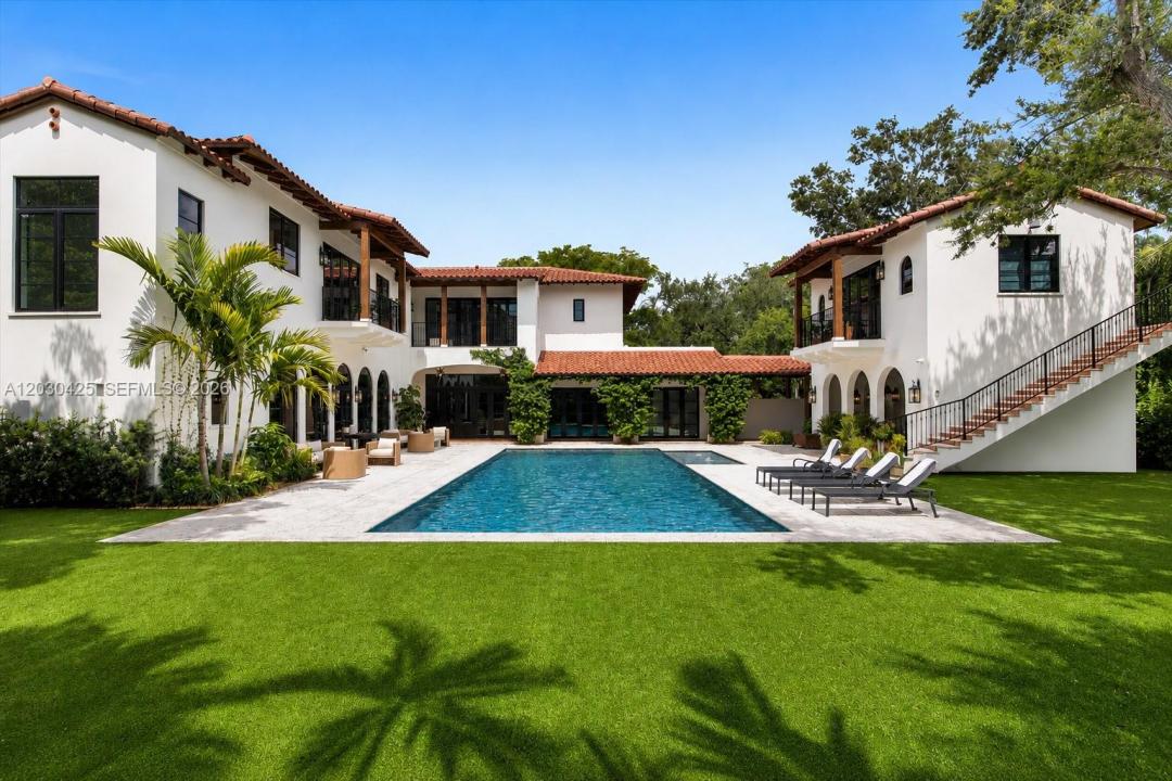545 San Antonio Ave, Coral Gables, Florida 33146, USA