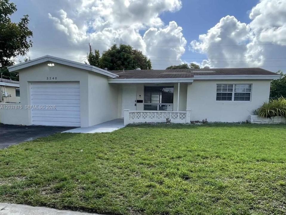 Lauderdale Lakes, Florida 33309
