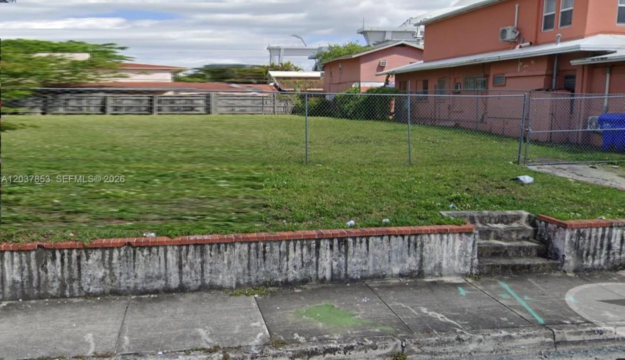 1611 NW 2nd St, Miami, Floride 33125, États-Unis