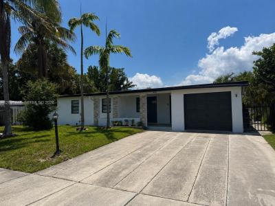 4161 NE 17th Ave, Pompano Beach, Florida 33064, USA