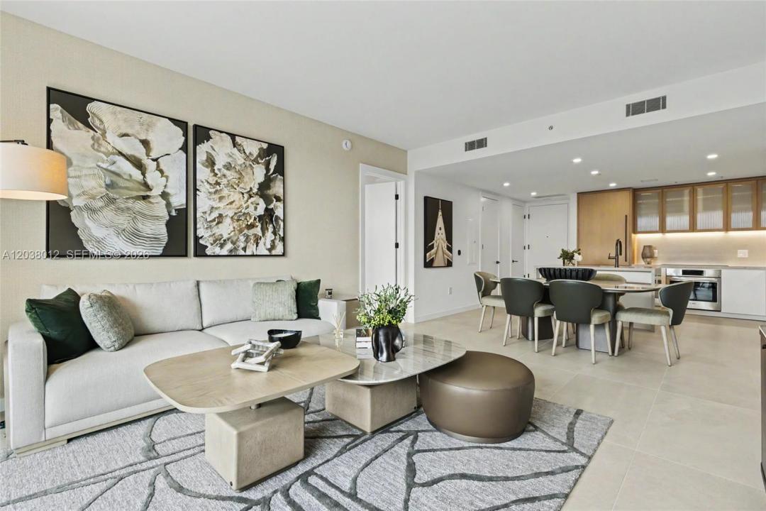 2200 Brickell Ave 219, Miami, Floride 33129, États-Unis