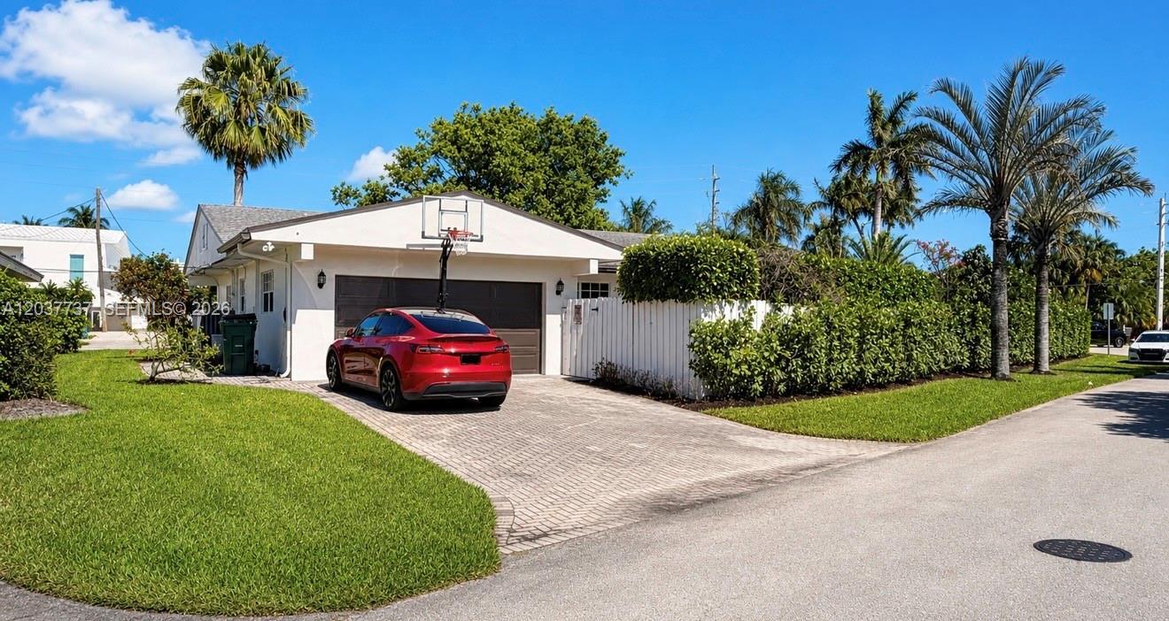 2409 Bayview Dr, Fort Lauderdale, Floride 33305, États-Unis