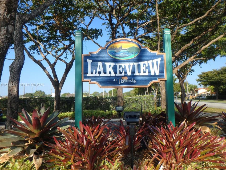 9727 Hammocks Blvd 101D, Miami, פלורידה 33196, ארצות הברית של אמריקה