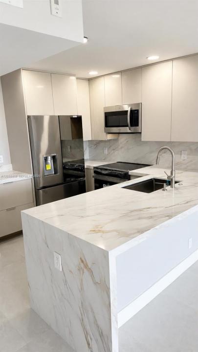 20379 W Country Club Dr 1437, Aventura, Flórida 33180, Estados Unidos