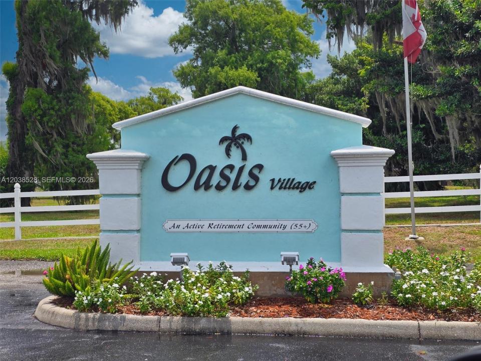 1601 US HWY 441 SE #156, Okeechobee, Floride 34974, États-Unis