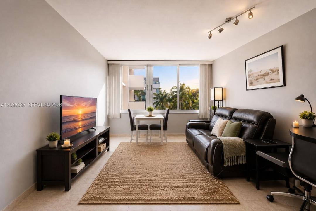 1200 West Ave 312, Miami Beach, Floride 33139, États-Unis