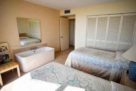 2828 Atlantic Ave 0, Daytona, Florida 32118, USA