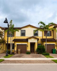 4715 Caspian Way, Davie, Floride 33314, États-Unis