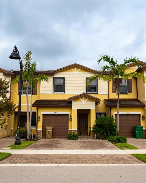 4715 Caspian Way, Davie, Floride 33314, États-Unis